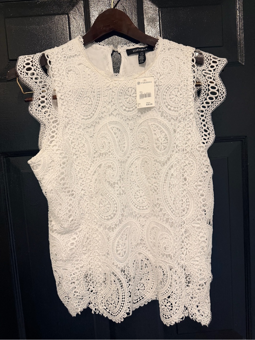 Ellen Tracy White Crochet Lace Cap-Sleeve Shell